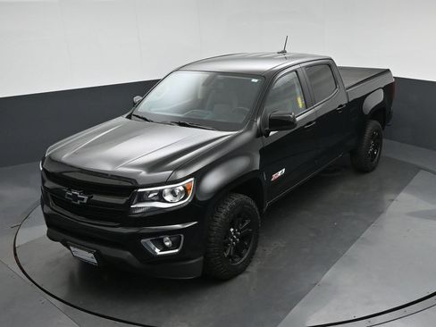 Used 2020 Chevrolet Colorado Z71 w/ Z71 Midnight Edition image 60