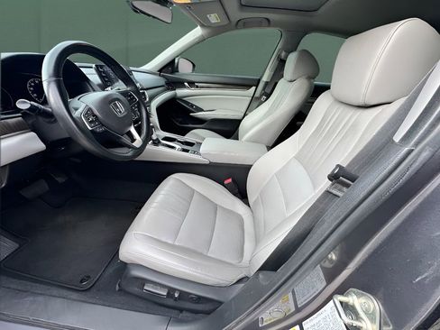 Used 2019 Honda Accord EX-L image 9