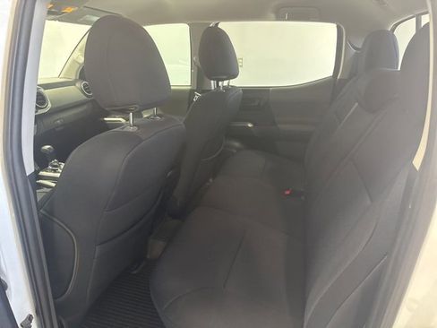 Used 2020 Toyota Tacoma SR5 image 16