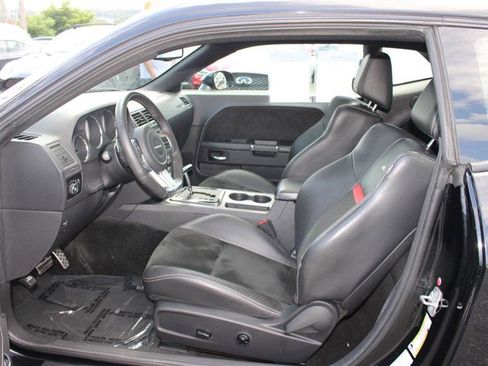 Used 2013 Dodge Challenger SRT8 w/ Harman Kardon Audio Group image 10