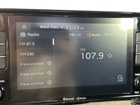 Certified 2021 Kia Seltos EX image 20