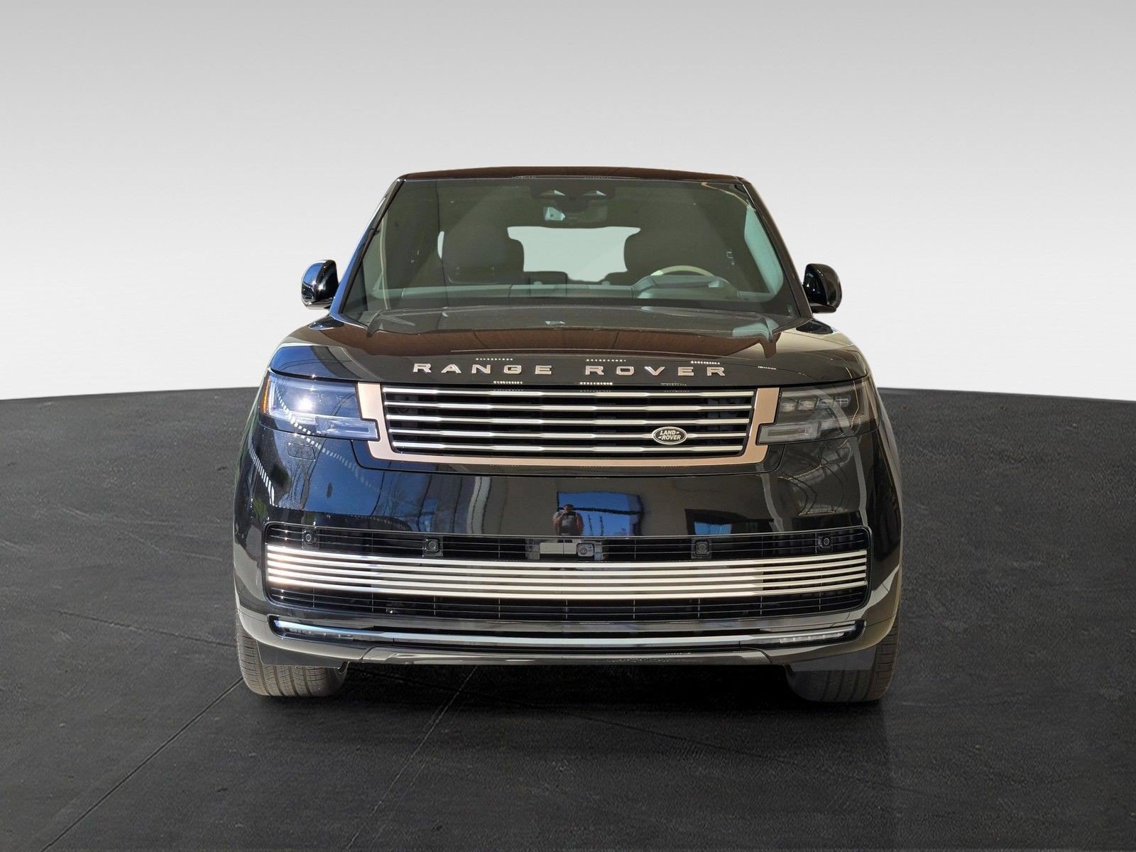 New 2026 Land Rover Range Rover SV AWD/4WD image 5