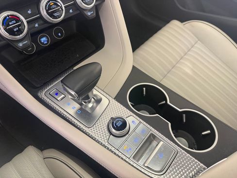 Used 2023 Genesis G70 2.0T w/ Sport Prestige Package RWD image 15