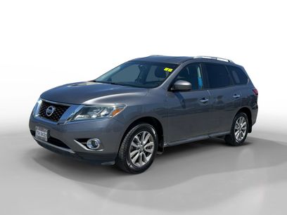 Used 2015 Nissan Pathfinder SV w/ Cargo Package