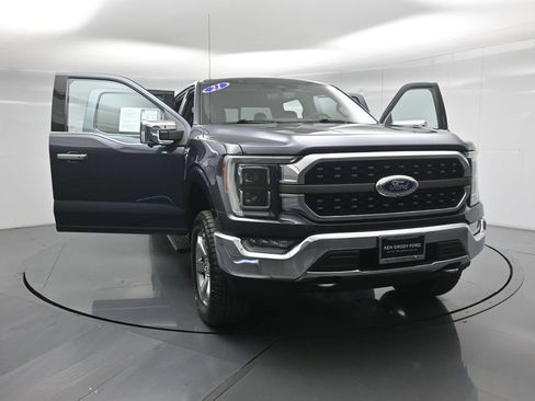 Used 2021 Ford F150 King Ranch w/ Equipment Group 601A High AWD/4WD image 36