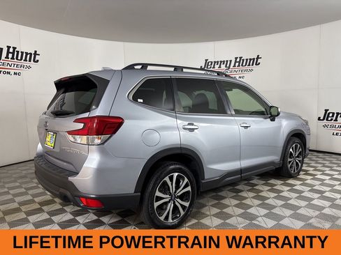 Used 2023 Subaru Forester Limited w/ Popular Package #2 AWD/4WD image 5