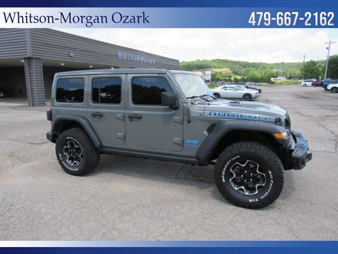 Used 2021 Jeep Wrangler Unlimited Rubicon 4xe w/ Steel Bumper Group AWD/4WD image 21