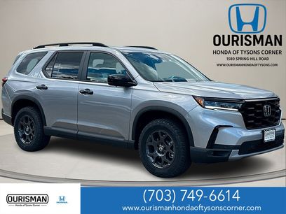 New 2025 Honda Pilot TrailSport