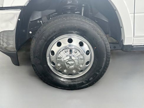 New 2026 RAM 3500 Longhorn image 17