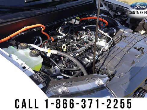 New 2025 Ford Maverick Lariat w/ 4K Tow Package image 36