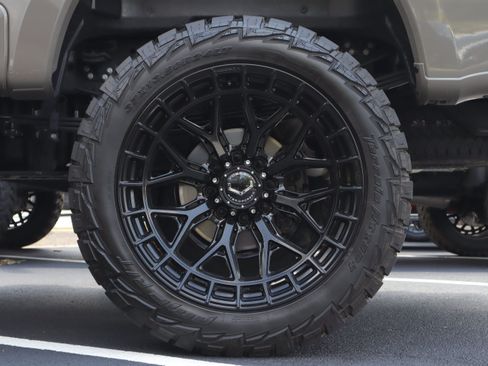 Used 2025 Ford F350 King Ranch AWD/4WD image 6