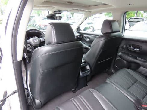 Used 2024 Honda HR-V EX-L image 15