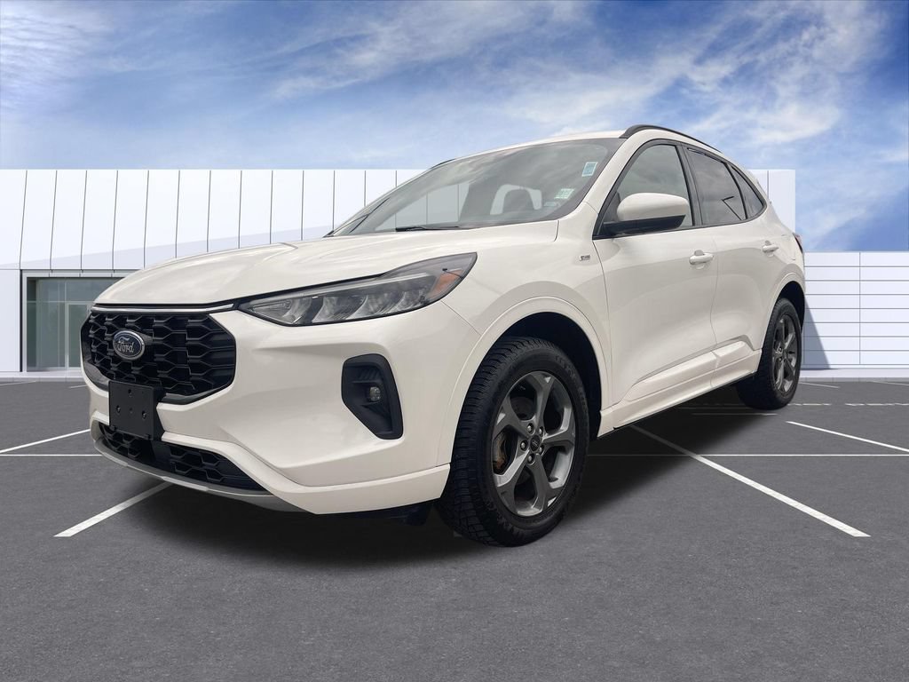 Used 2024 Ford Escape ST-Line Select AWD/4WD image 4