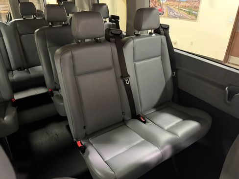Used 2015 Ford Transit 150 XL RWD image 42