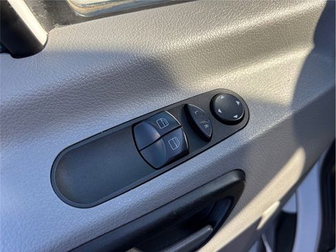 Used 2012 Mercedes-Benz Sprinter 3500 image 16