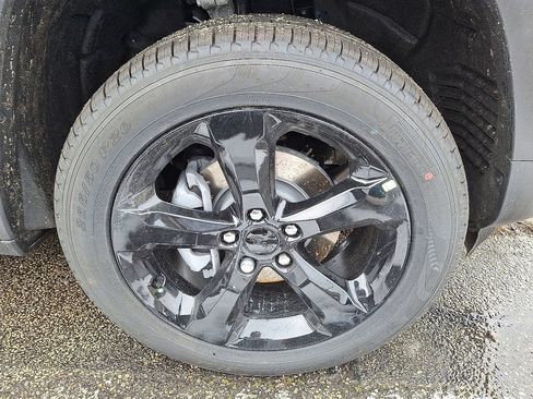 New 2026 Jeep Grand Cherokee Limited image 4