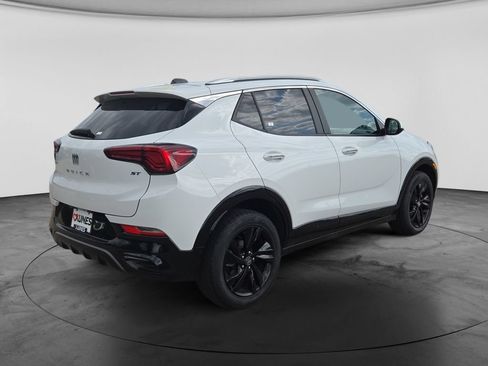 Used 2024 Buick Encore GX Sport Touring AWD/4WD image 8