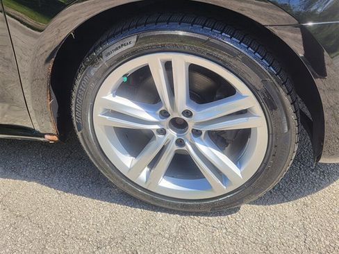 Used 2014 Volkswagen Passat 1.8T SE FWD image 28