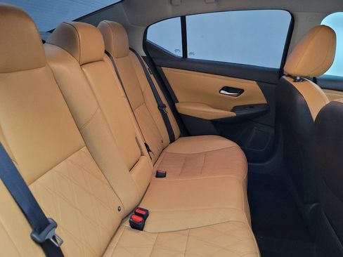 Used 2023 Nissan Sentra SV w/ SV Premium Package FWD image 19