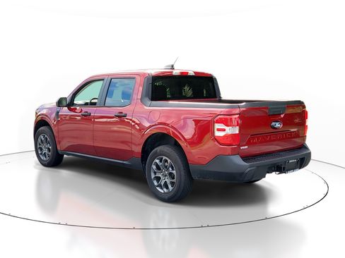 Used 2025 Ford Maverick XLT FWD image 5