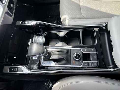 Certified 2022 Kia Sorento SX AWD/4WD image 21