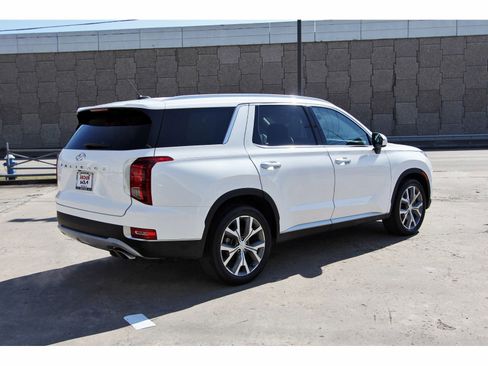 Used 2022 Hyundai Palisade SEL w/ Convenience Package image 7