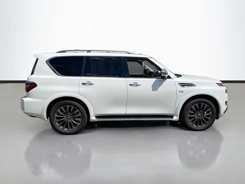 Used 2022 Nissan Armada Platinum w/ Captain's Chairs Package RWD image 4