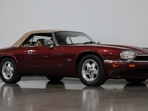 Used 1995 Jaguar XJS 4.0 Convertible RWD image 22