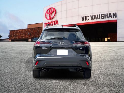 New 2026 Toyota Corolla Cross LE FWD image 4