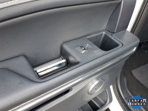 Used 2024 Ford Expedition Max XLT image 18