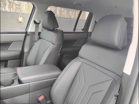 New 2026 Hyundai Santa Fe XRT image 24