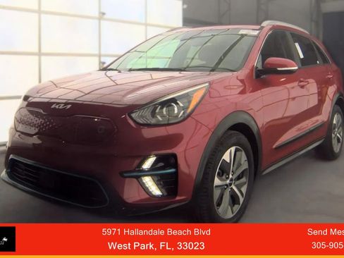Used 2022 Kia Niro EX w/ Cold Weather Package FWD image 1