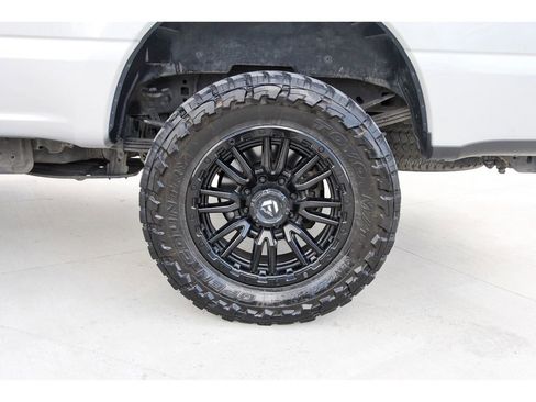 Certified 2024 Ford F350 Platinum AWD/4WD image 31