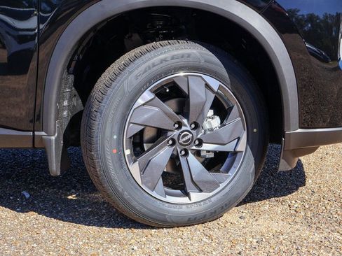 New 2026 Nissan Rogue SV image 16