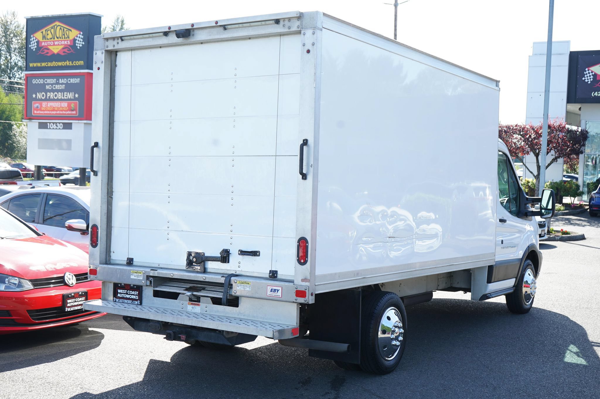 Used 2019 Ford Transit 350 156 DRW RWD image 6