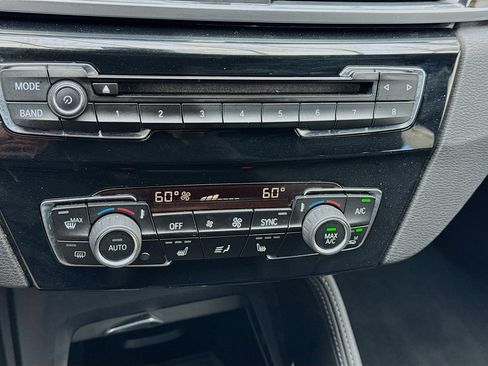 Used 2018 BMW X1 xDrive28i image 12