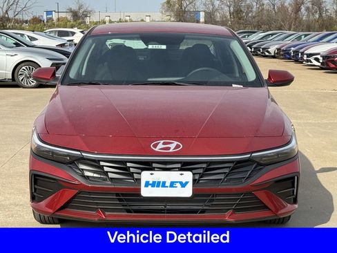 New 2026 Hyundai Elantra SE image 7