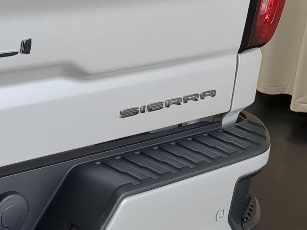 Used 2021 GMC Sierra 1500 Denali AWD/4WD image 16