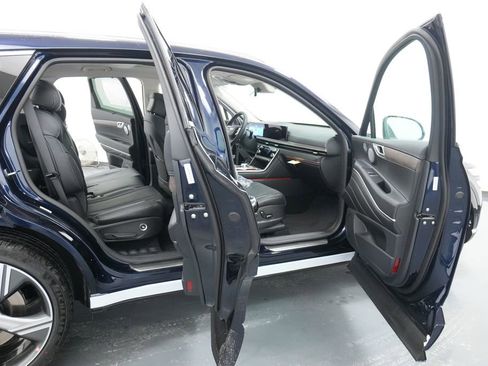 New 2026 Genesis GV80 2.5T Prestige image 36