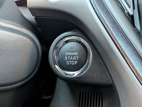 Certified 2025 Subaru Crosstrek 2.5i Limited w/ Crosstrek Mirror Package image 22