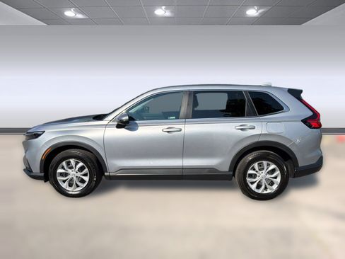 Used 2025 Honda CR-V LX image 2