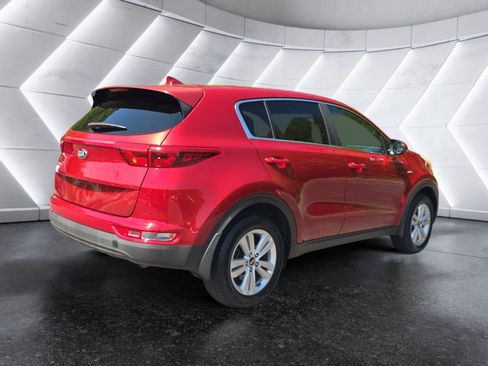 Used 2019 Kia Sportage LX AWD/4WD image 5