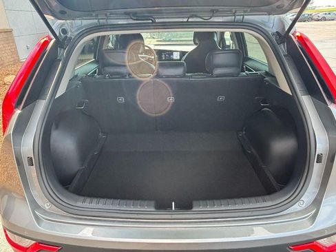 Used 2023 Kia Niro EX FWD image 7