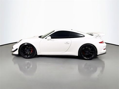 Used 2014 Porsche 911 GT3 w/ Sound Package Plus image 3