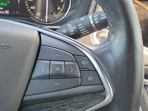 Used 2021 Cadillac XT5 Premium Luxury w/ LPO, Floor Liner Package AWD/4WD image 34