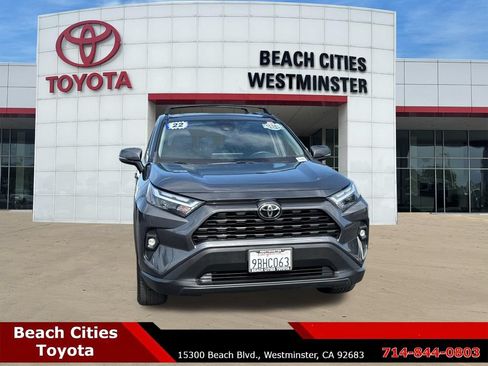Used 2022 Toyota RAV4 XLE Premium AWD/4WD image 3