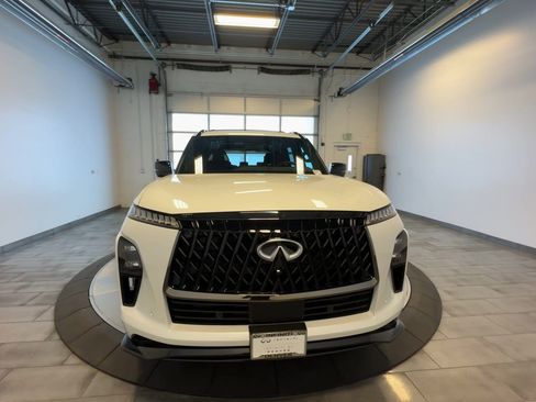 New 2026 INFINITI QX80 4WD w/ Sport Exterior Package image 3