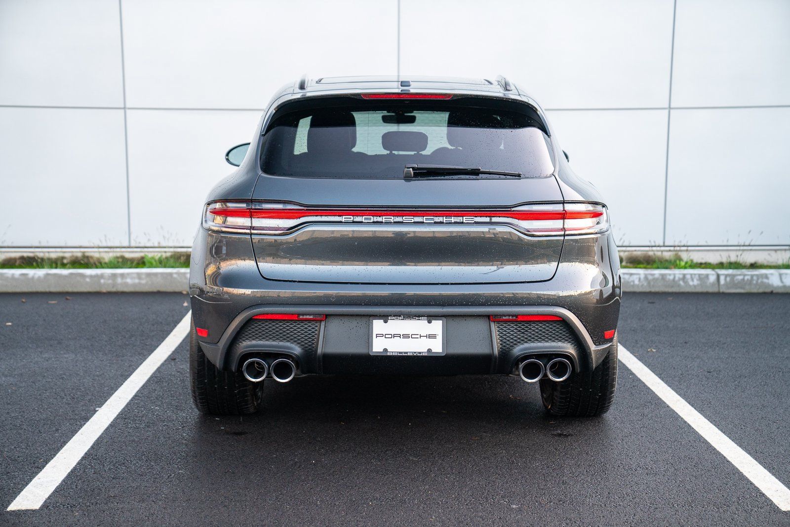 Certified 2026 Porsche Macan AWD/4WD image 7