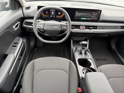 New 2026 Kia K4 FWD image 15