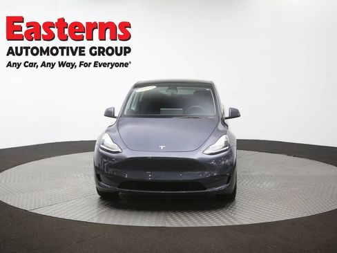 Used 2023 Tesla Model Y Long Range AWD/4WD image 47